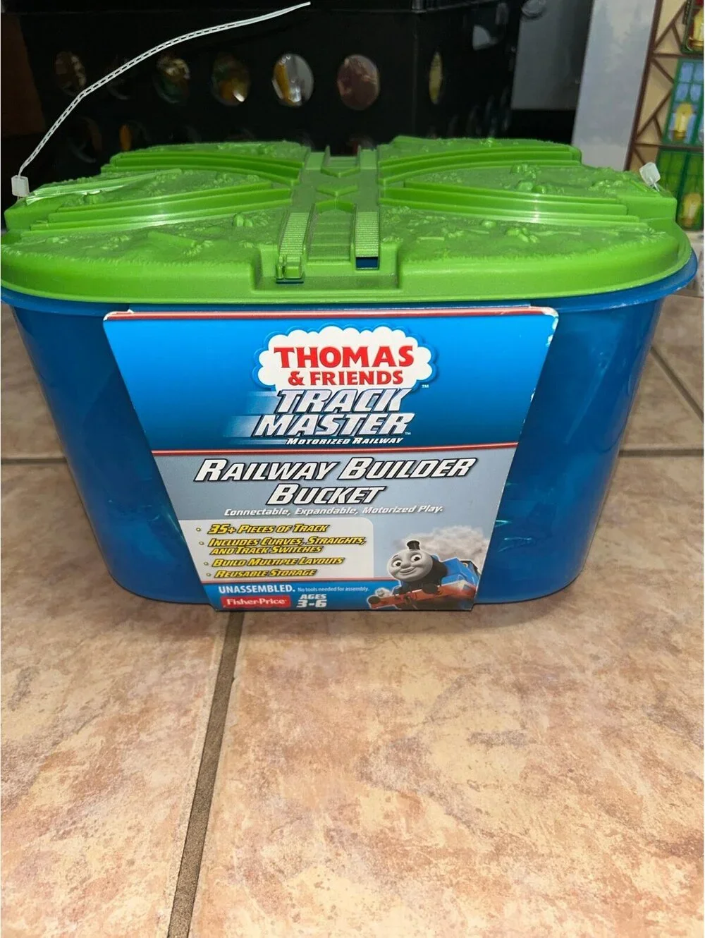 Thomas & Friends TrackMaster Railway Builder Bucket 35+ Pieces NEW Sealed